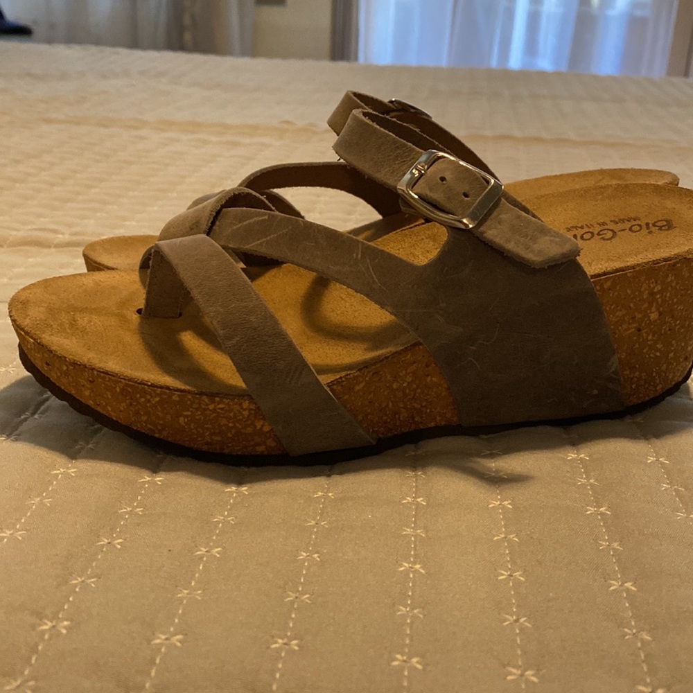 NWOT - Picture 2 of 5